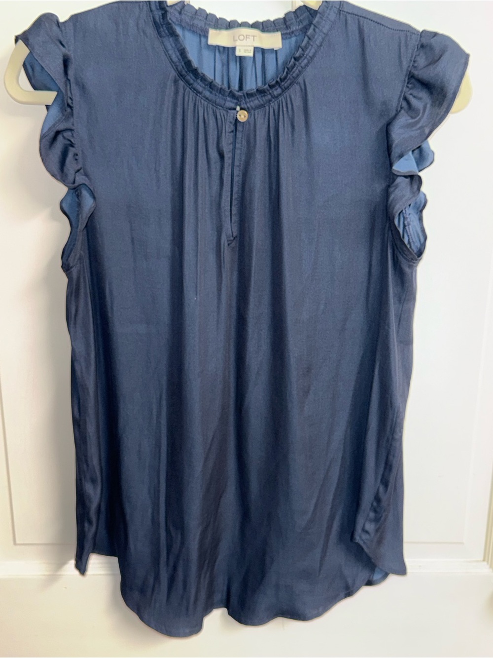 LOFT Navy flutter Sleeve Blouse